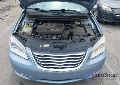 2014 Chrysler 200 Lx из США, поврежденный, VIN 1C3CCBAB0EN123635